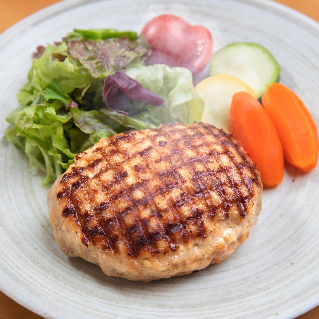 【ふるさと納税】丘のまちびえい美食倶楽部公認！ 美瑛豚ハンバーグ　北海道　北海道美瑛　北海道美瑛町　美瑛　美瑛町　美瑛豚　北海道産　美瑛産　国産　国産豚　豚ハンバーグ　ハンバーグ　豚肉ハンバーグ[015-130] 2