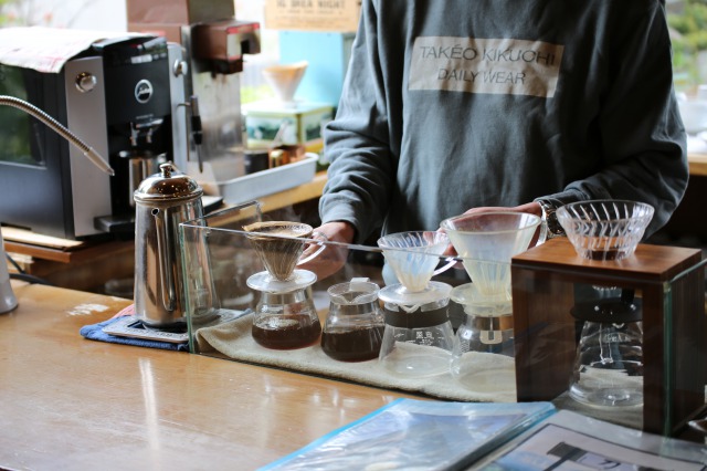 【ふるさと納税】コーヒー 珈琲 セット(２袋)　美瑛　北海道美瑛　北海道　北海道美瑛町　コーヒー　珈琲セット　珈琲　美瑛産大豆　美瑛産　北海道産　ブレンドコーヒー　ブレンド　自家焙煎珈琲　北工房　[013-108] 4